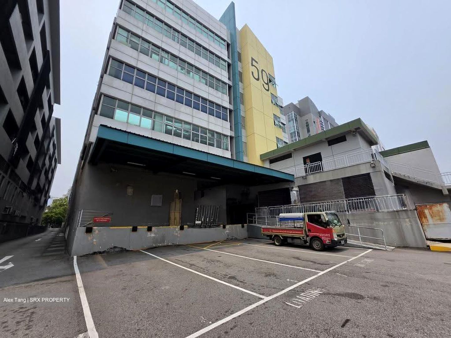 Bizlink Centre (D14), Factory #635838381
